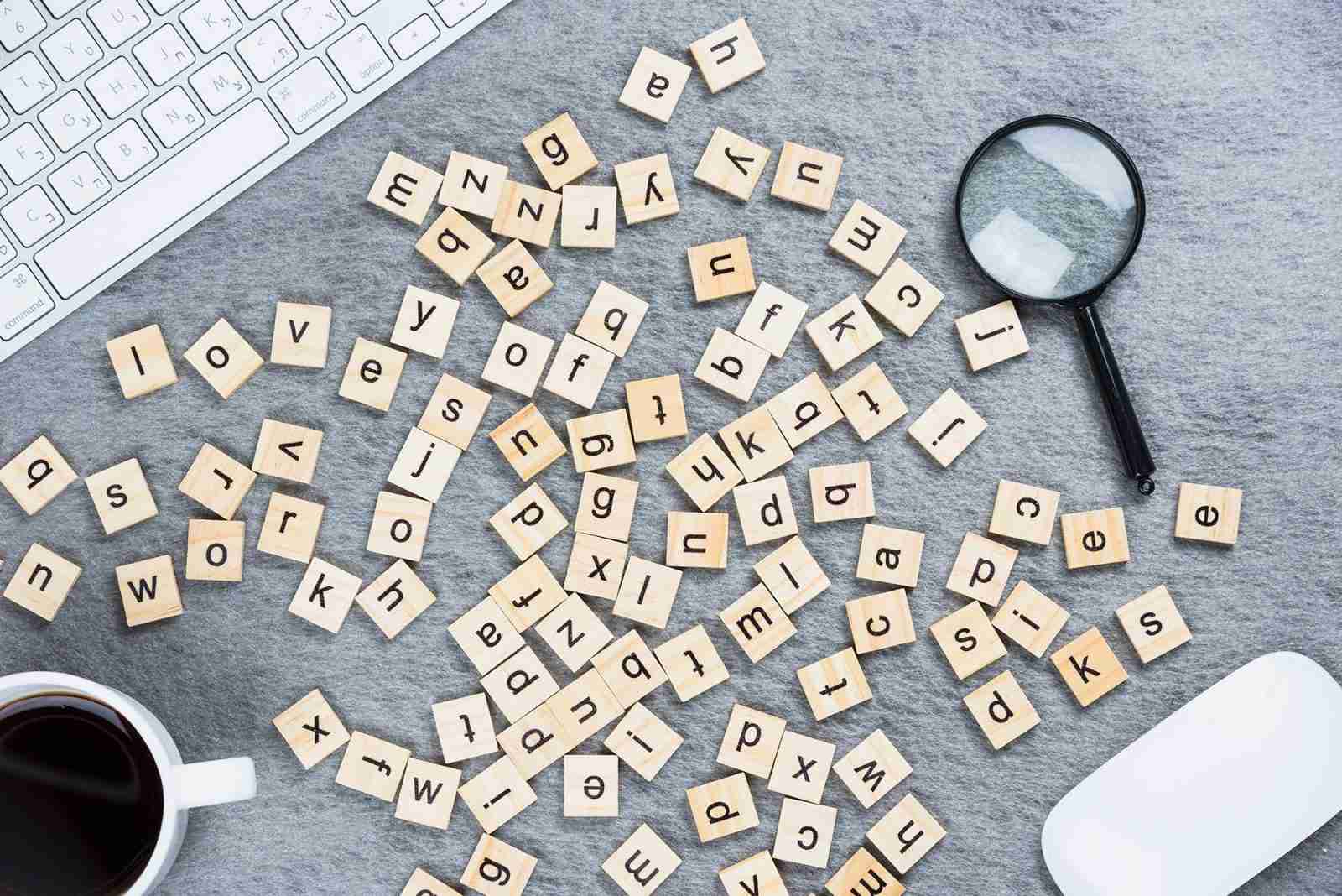 letters-magnify
